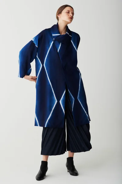 Look 10